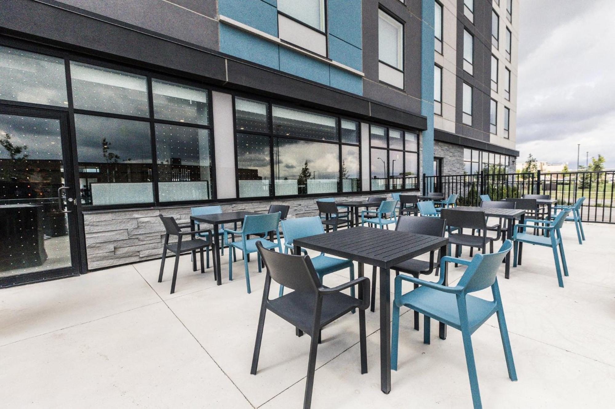 Holiday Inn Express & Suites - Toronto Airport South By Ihg المظهر الخارجي الصورة