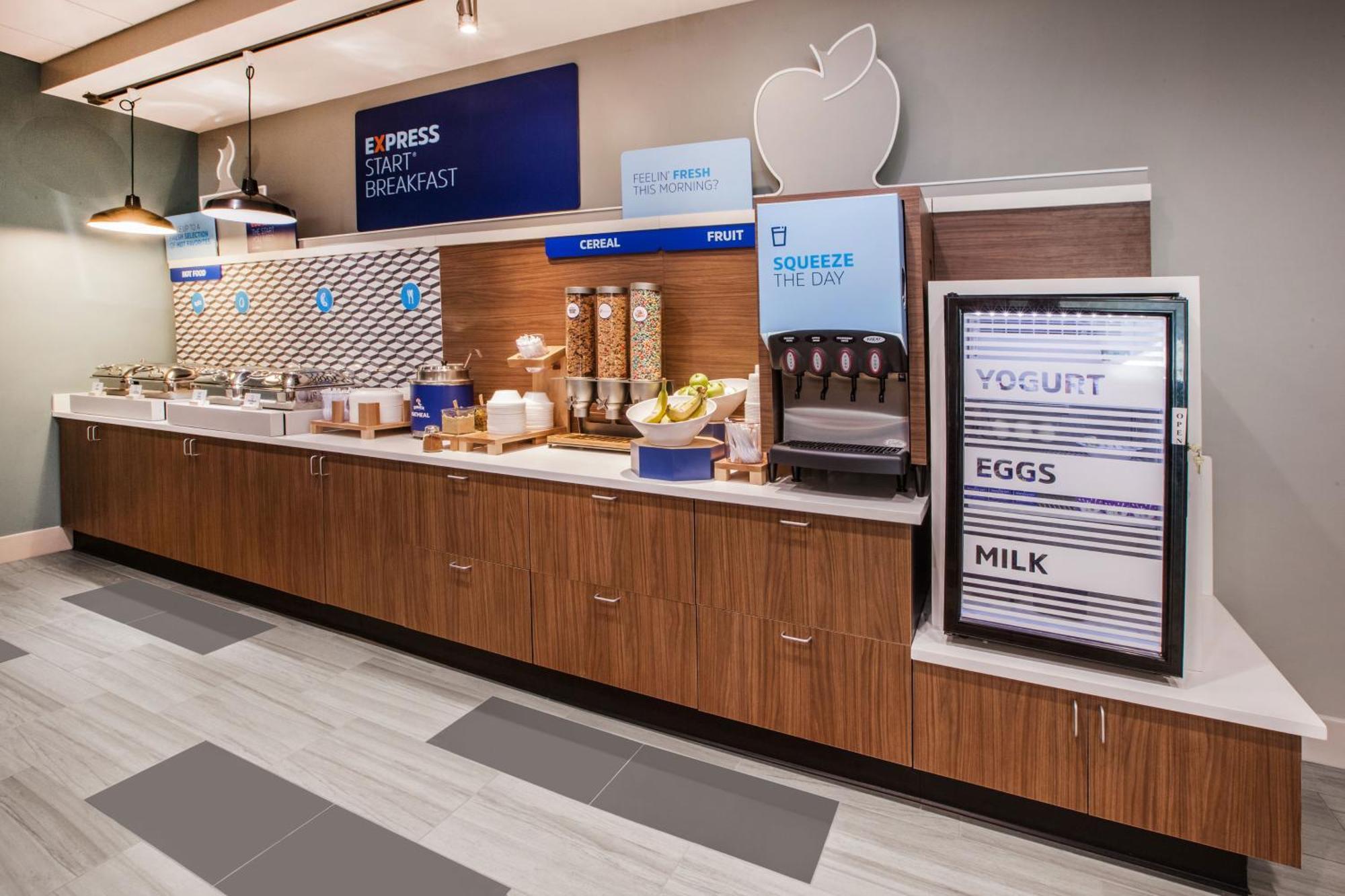 Holiday Inn Express & Suites - Toronto Airport South By Ihg المظهر الخارجي الصورة
